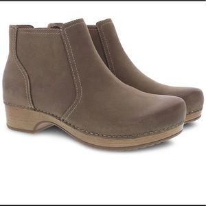 Dansko Barbara boot